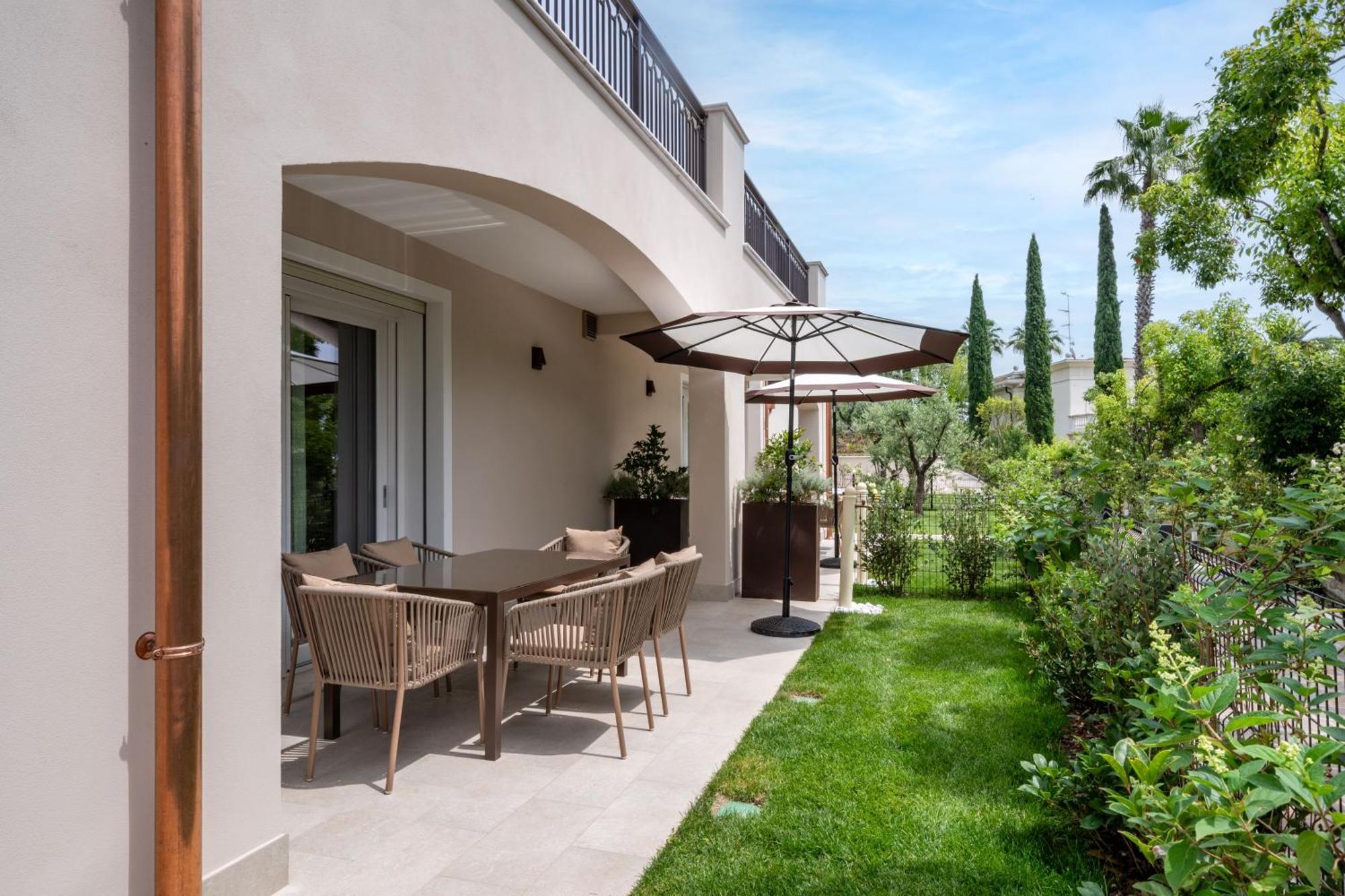 Villa Silvia Apartments 산펠리체델바나코 외부 사진