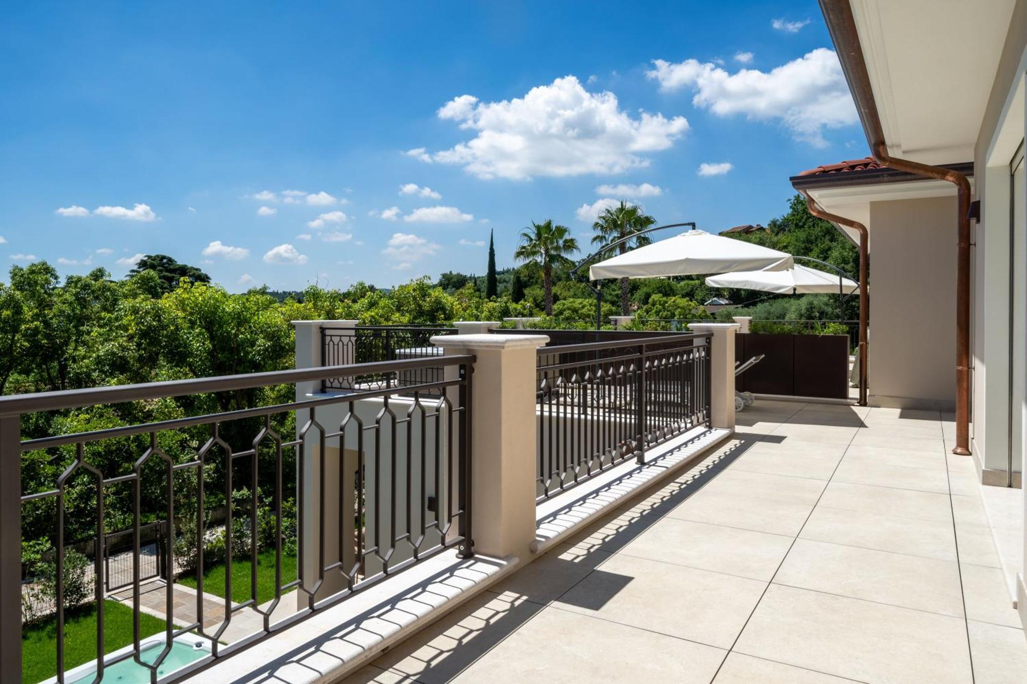 Villa Silvia Apartments 산펠리체델바나코 외부 사진