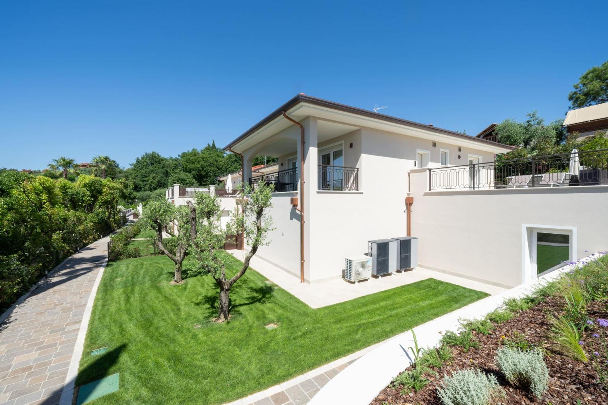 Villa Silvia Apartments 산펠리체델바나코 외부 사진