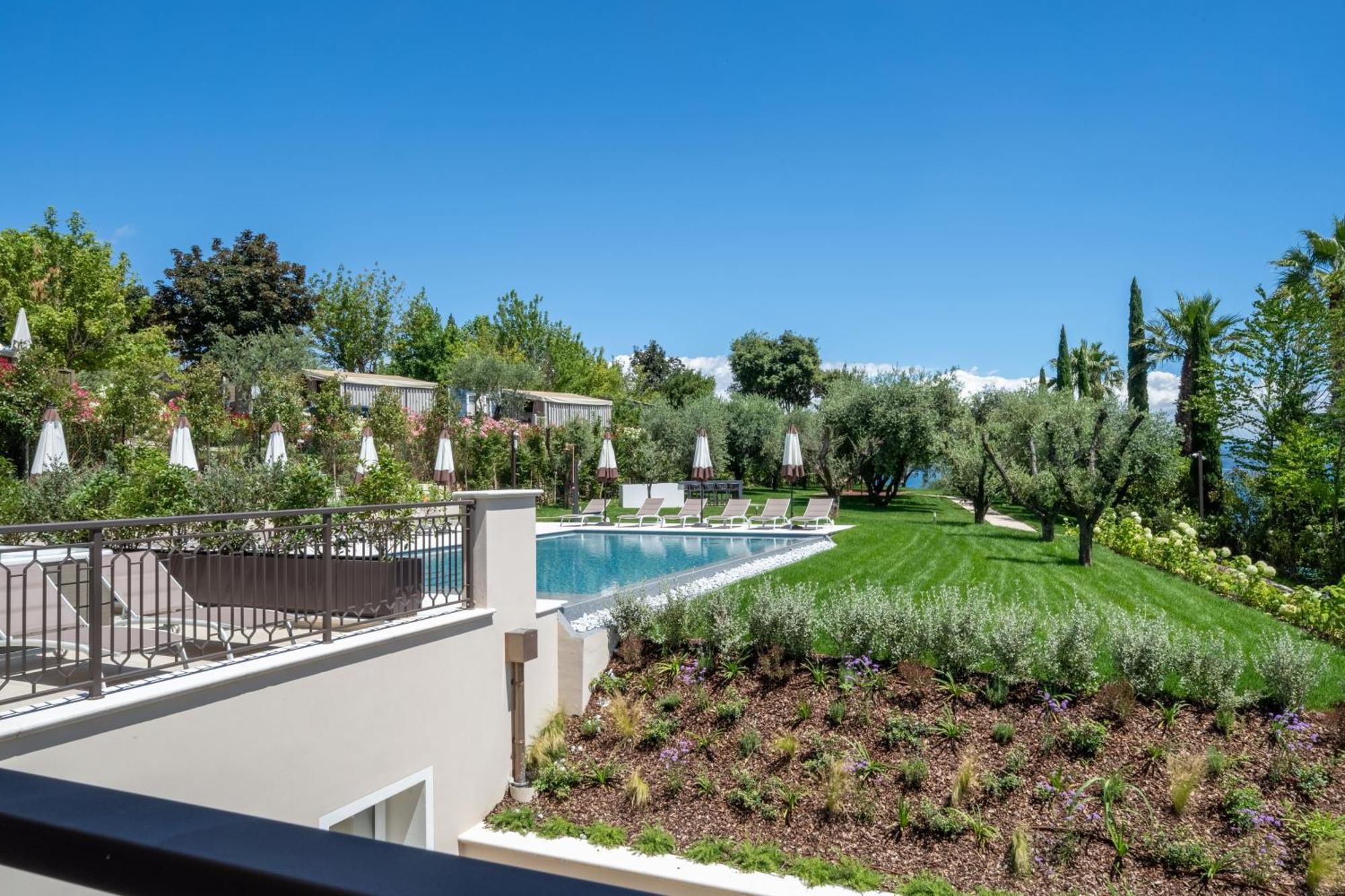 Villa Silvia Apartments 산펠리체델바나코 외부 사진